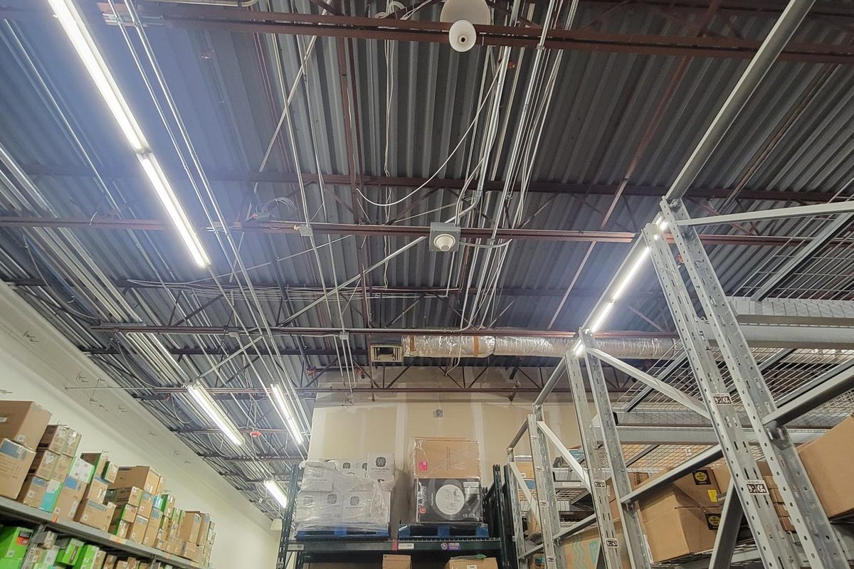 Large Warehouses project by Cablelytics
